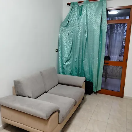 Backpackers Lacasa De Payaso Durres